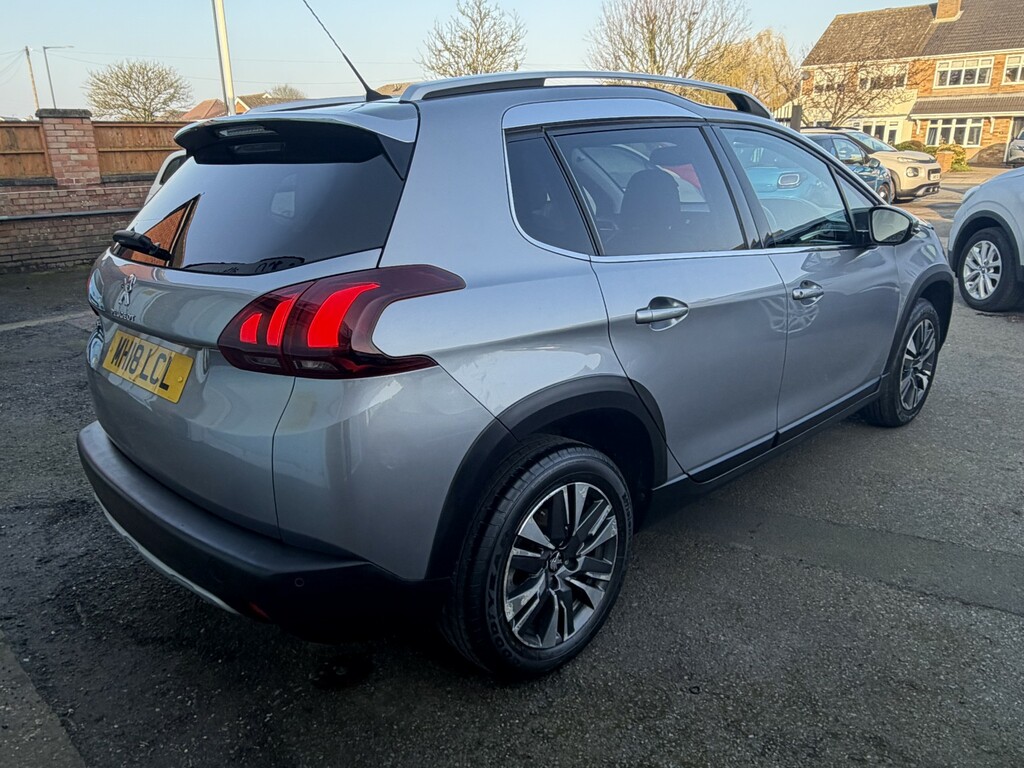 Peugeot 2008 Suv 1.2 Puretech Allure 2018 MH18LCL Grey #6