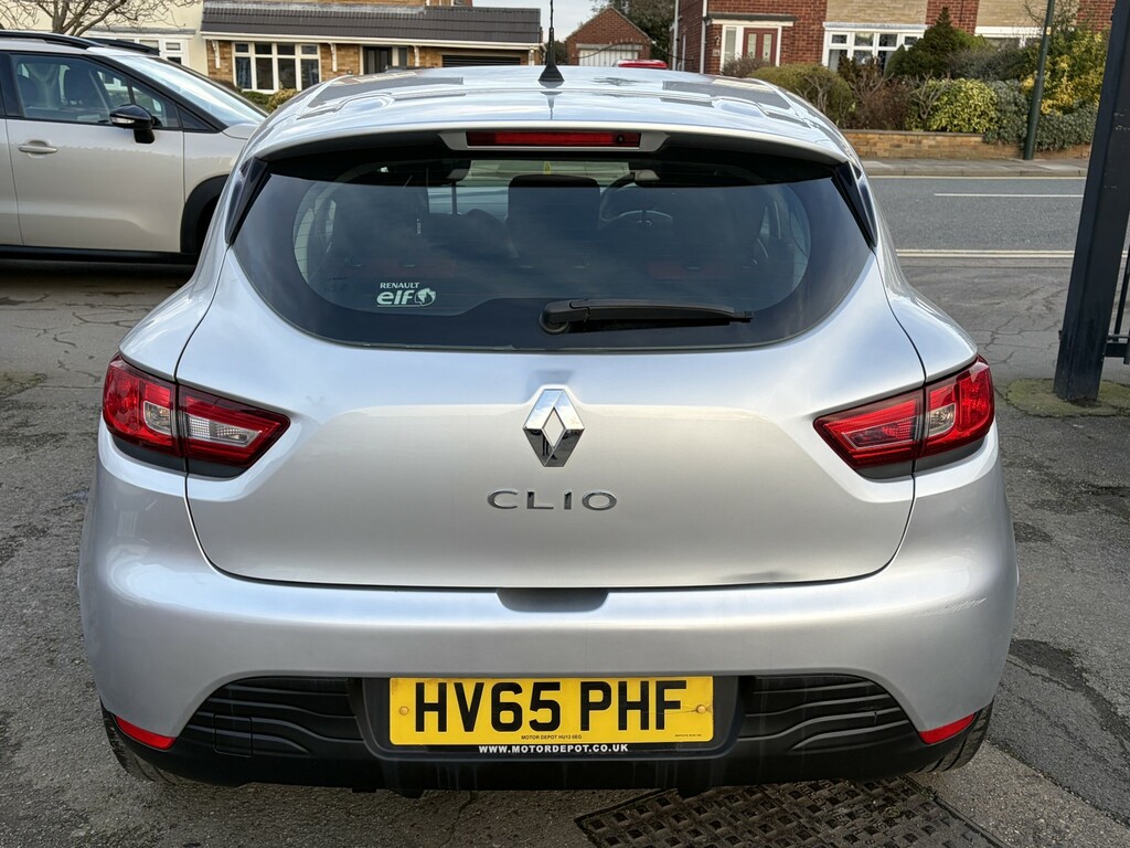 Renault Clio Hatchback 1.2 Play 1.2 16V 75 2015 HV65PHF Silver #5