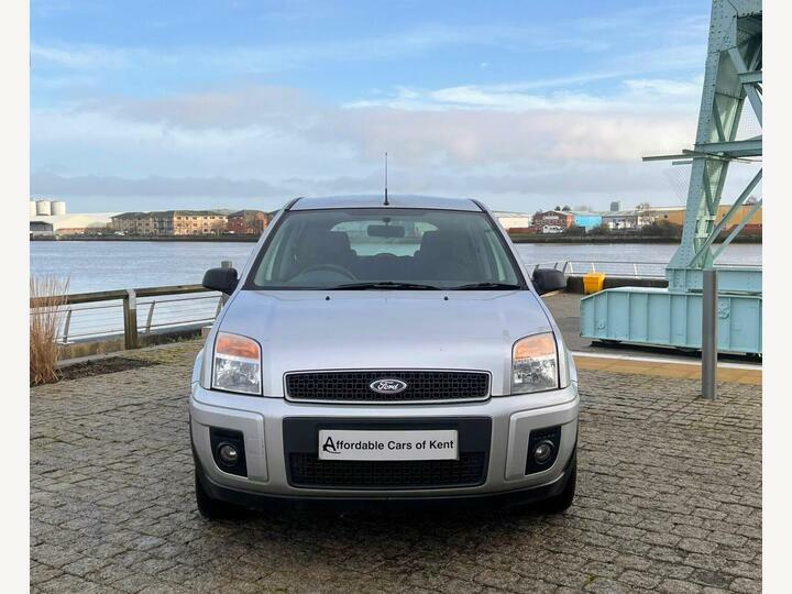 Ford Fusion 1.6 Zetec Silver #2