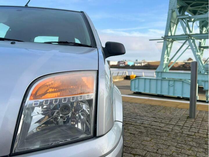 Ford Fusion 1.6 Zetec Silver #5