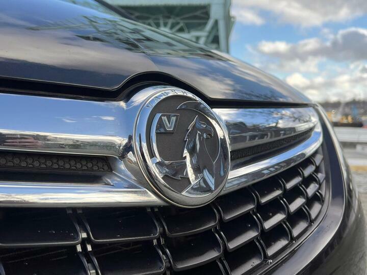 Vauxhall Zafira Tourer 1.8 16V Tech Line Euro 5 Black #4