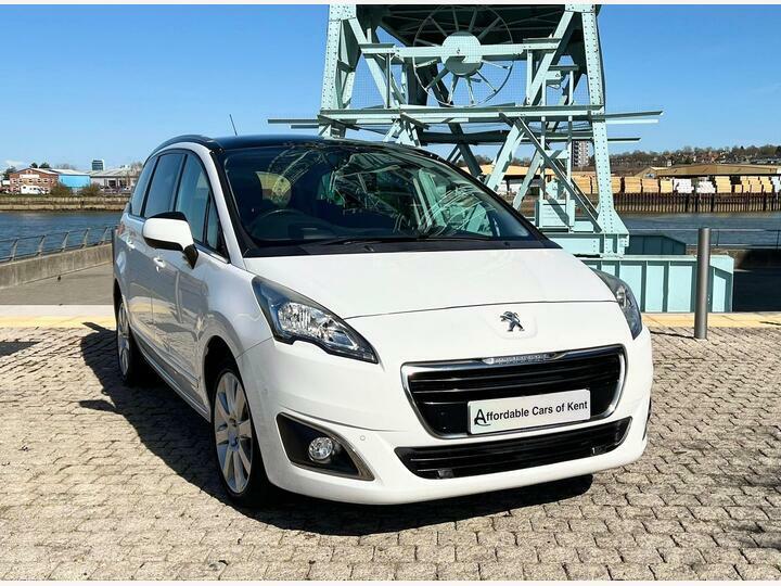 Peugeot 5008 1.6 Hdi Allure Euro 5 White