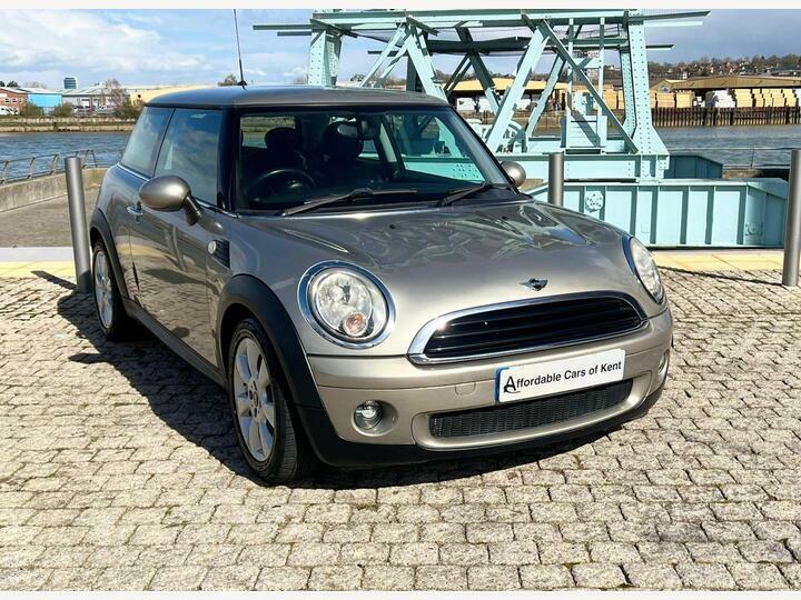Mini Hatch 1.4 One Steptronic Euro 4 Silver
