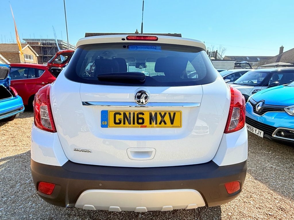 Vauxhall Mokka 1.6L Tech Line GN16MXV White #4