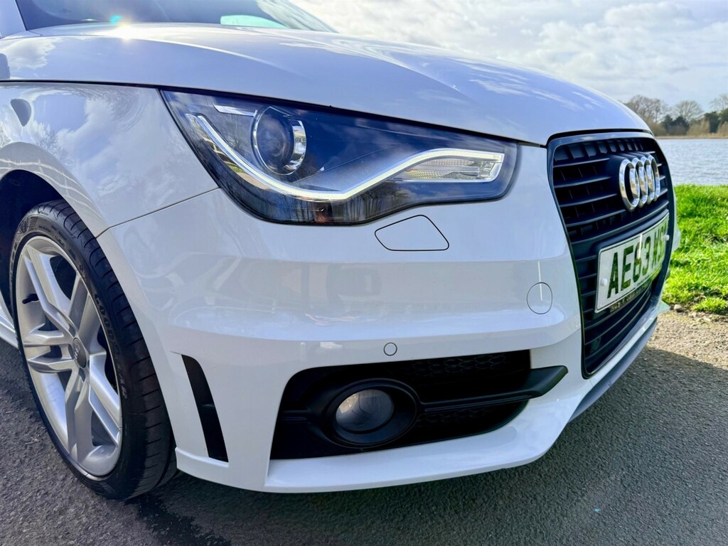 Audi A1 1.4 Tfsi Cod S Line Sportback S Tronic Euro 5 Ss AE63WSD White #3