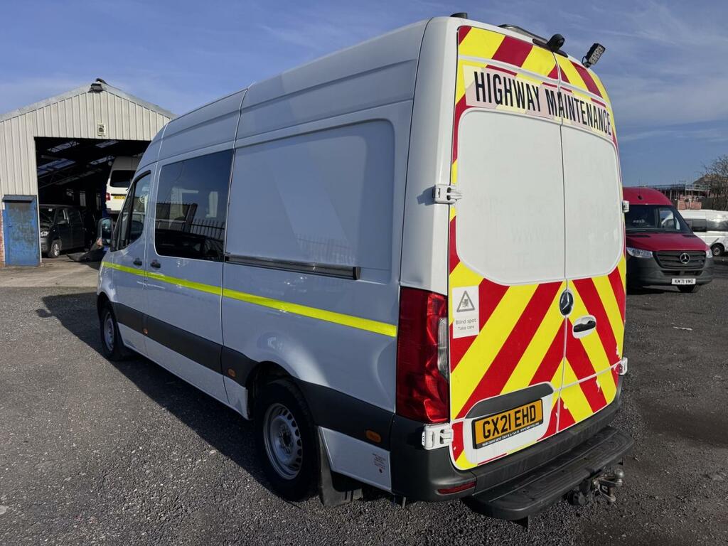 Mercedes-Benz Sprinter 315 Welfare Van. Toilet. 63K. Crew Van 7 Seats. Rw GX21EHD White #3