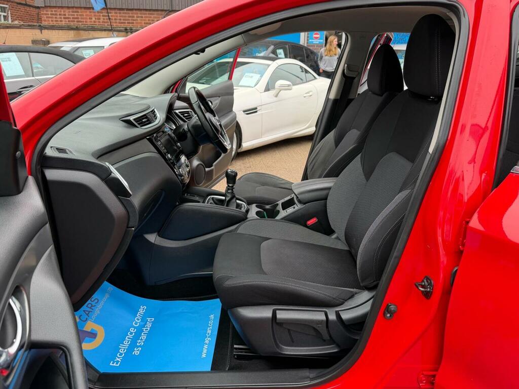 Nissan Qashqai Suv 1.5 Dci N-connecta Euro 6 Ss 201968 DT68RGY Red #4