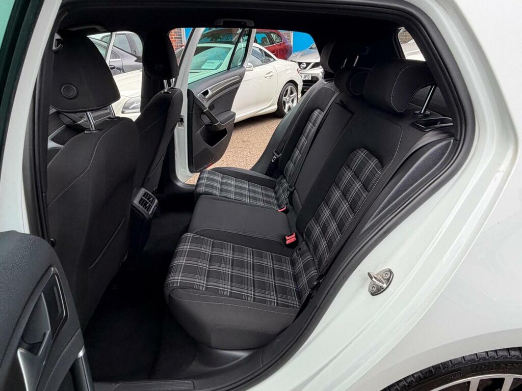 Volkswagen Golf Hatchback 2.0 Tdi Gtd Dsg Euro 6 Ss 20191 HD19GNN White #5