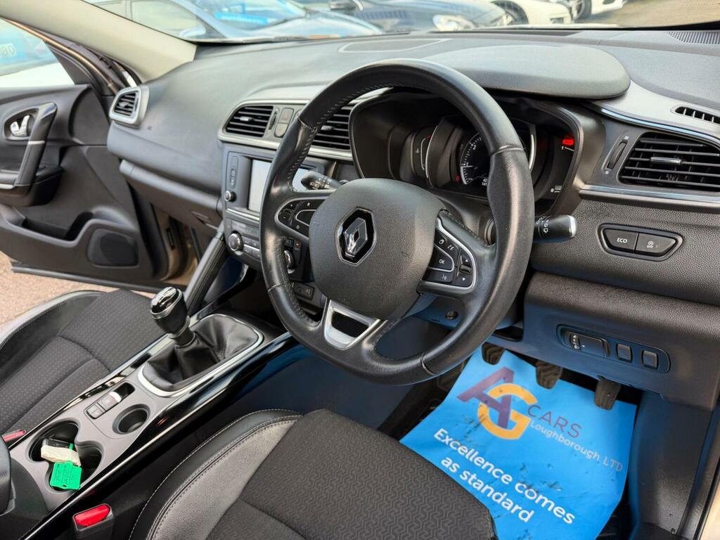 Renault Kadjar Suv 1.2 Tce Dynamique S Nav Euro 6 Ss 2018 CE18YTT Beige #3