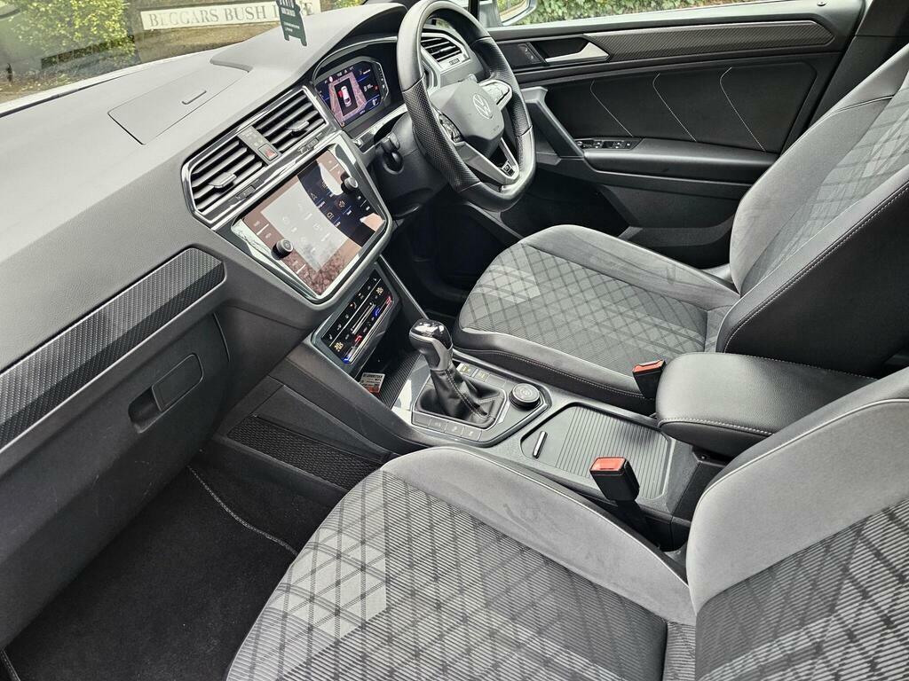 Volkswagen Tiguan 2.0 Tdi R-line Dsg 4Motion Euro 6 S S SM70UMY White #6