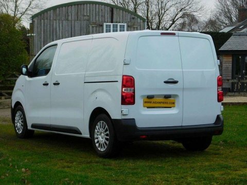 Toyota PROACE 1.5D Icon Medium YH73LBF White #2
