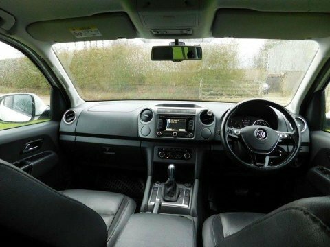 Volkswagen Amarok 2.0 Bitdi Bluemotion MC66XCM White #3
