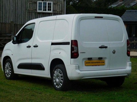 Vauxhall Combo 1.5 Combo 2300 DL70KXF White #2