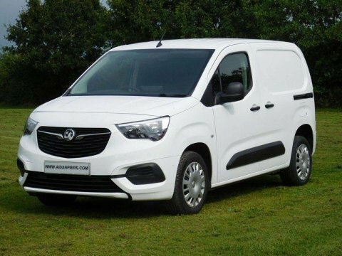 Vauxhall Combo 1.5 Combo 2300 DL70KXF White #5
