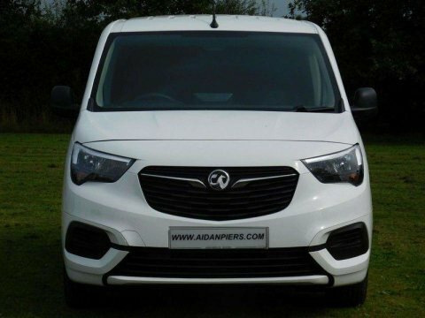 Vauxhall Combo 1.5 Combo 2300 DL70KXF White #4