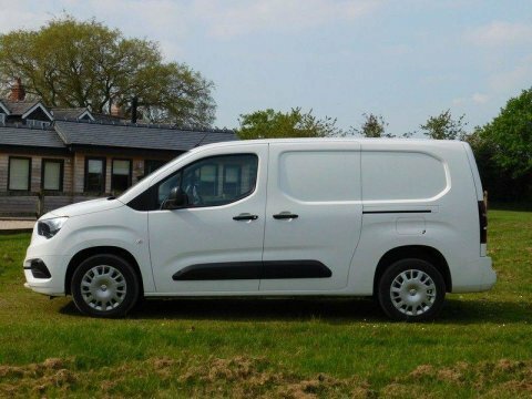 Vauxhall Combo 1.5 Combo 2300 DN70CKE White #6