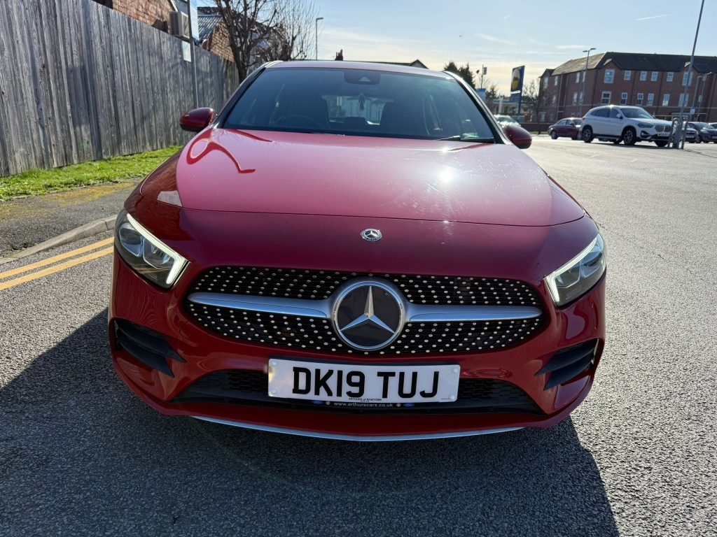 Mercedes-Benz A Class 1.3 A 200 Amg Line DK19TUJ Red #3