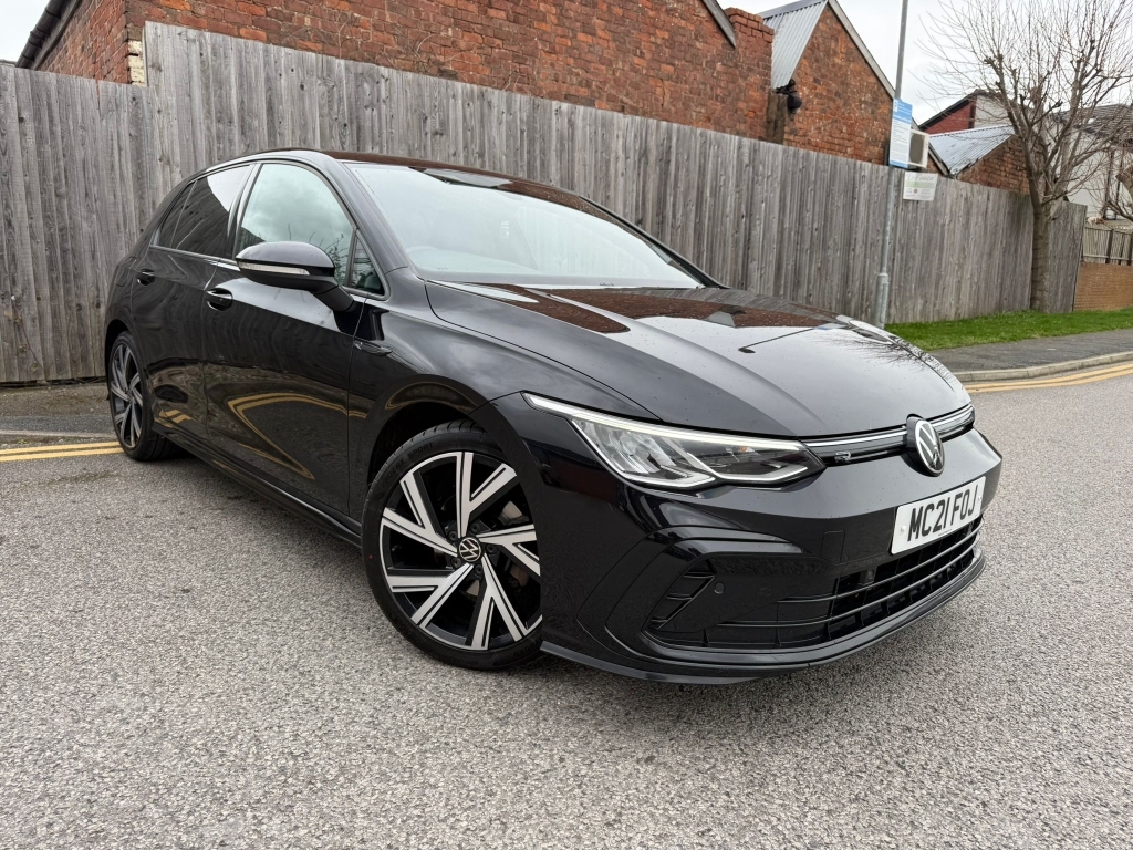 Volkswagen Golf 1.5 R-line Tsi Black