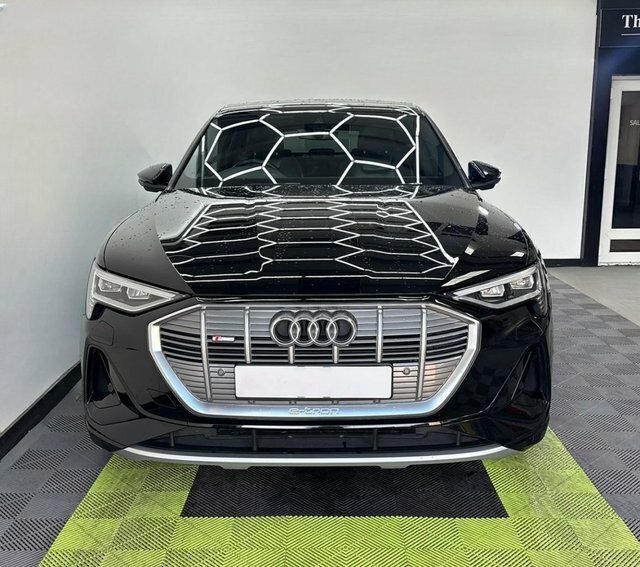 Audi E-tron 55 S Line Sportback NA72HRF Black #3
