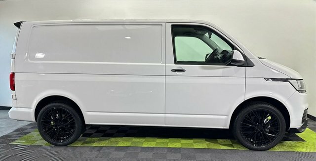 Volkswagen Transporter 2.0 Tdi T32 Startline DL70TVK White #6
