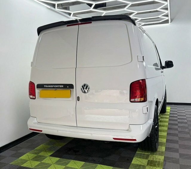 Volkswagen Transporter 2.0 Tdi T28 Startline GJ69WKG White #4