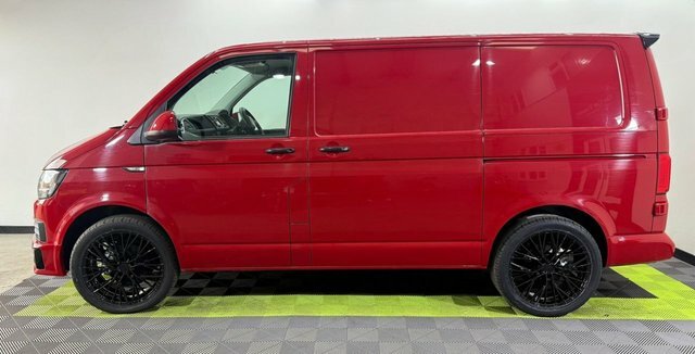 Volkswagen Transporter 2.0 Tdi T32 Bluemotion VF19RVE Red #5