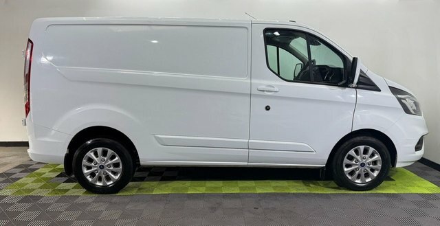 Ford Transit Custom 2.0 300 Ecoblue Limited YR69VVU White #6
