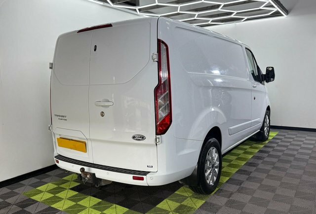 Ford Transit Custom 2.0 300 Ecoblue Limited YR69VVU White #2