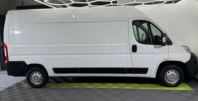 Citroen Relay 2.2 Bluehdi 35 Enterprise LC20SNJ White #6