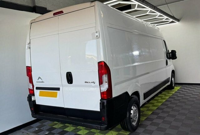 Citroen Relay 2.2 Bluehdi 35 Enterprise LC20SNJ White #2