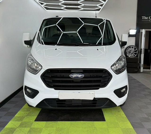 Ford Transit Custom 2.0 300 Ecoblue Trend CT19FZN White #3