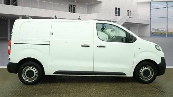 Citroen Dispatch 2.0 Bluehdi 1400 Enterprise EX21UFZ White #4