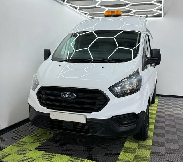 Ford Transit Custom 2.0 300 Ecoblue Panel MV68XPJ White #3
