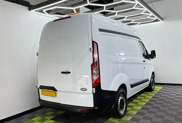 Ford Transit Custom 2.0 300 Ecoblue Panel MV68XPJ White #2