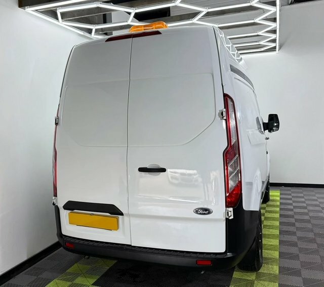 Ford Transit Custom 2.0 300 Ecoblue Panel MV68XPJ White #4