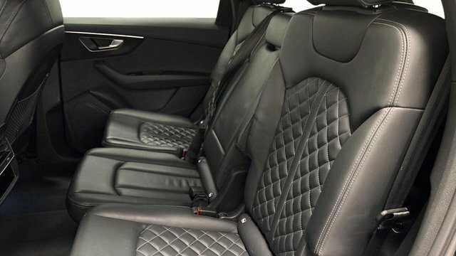 Audi SQ7 4.0 Tfsi V8 Black GY23ZZC Black #5