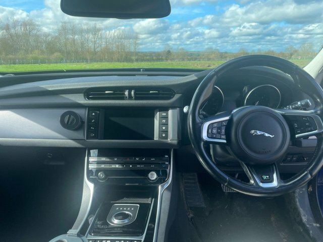 Jaguar XF 2.0D R-sport Saloon WK66ZHA Blue #5