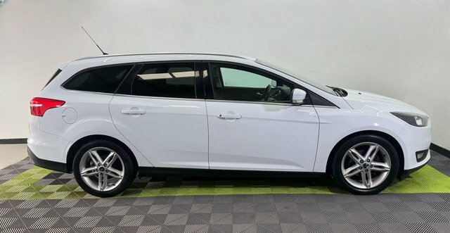 Ford Focus 1.6 Tdci Zetec Estate MT65RXS White #6