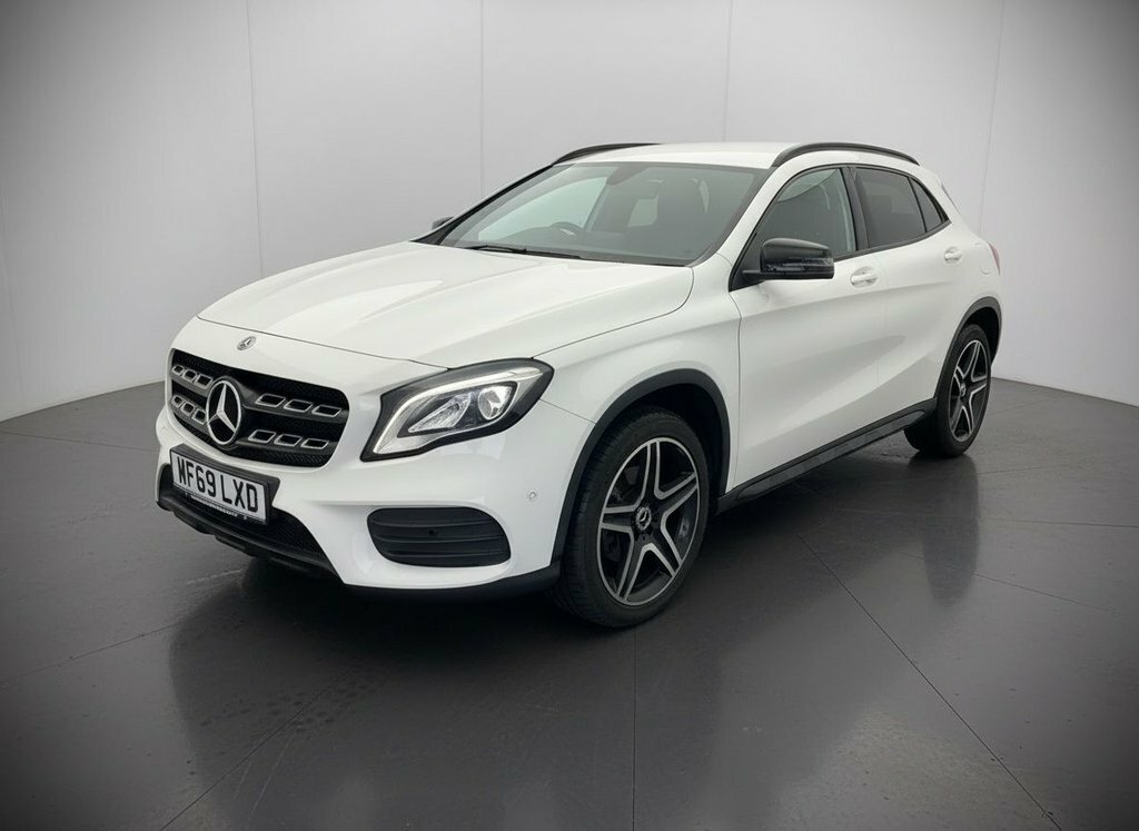 Mercedes-Benz GLA Class 1.6L Amg Line Edition WF69LXD White #4