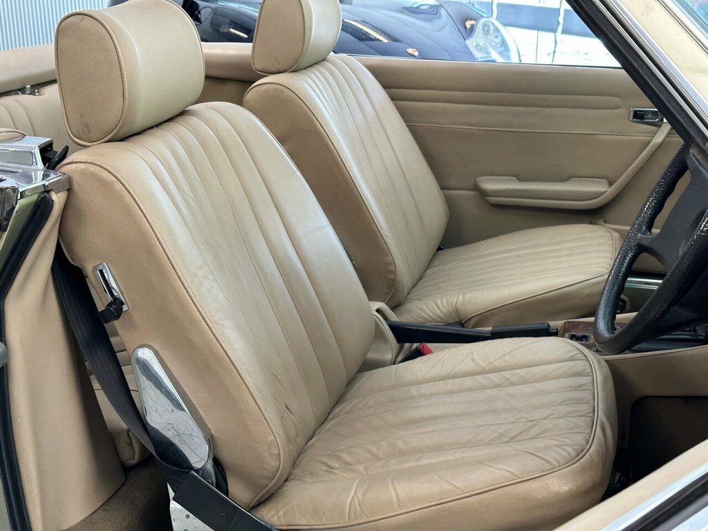Mercedes-Benz SL Class 2.7L Null White #40