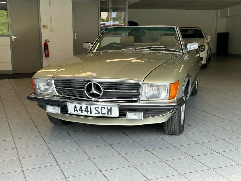Mercedes-Benz SL Class 2.7L Null White #43