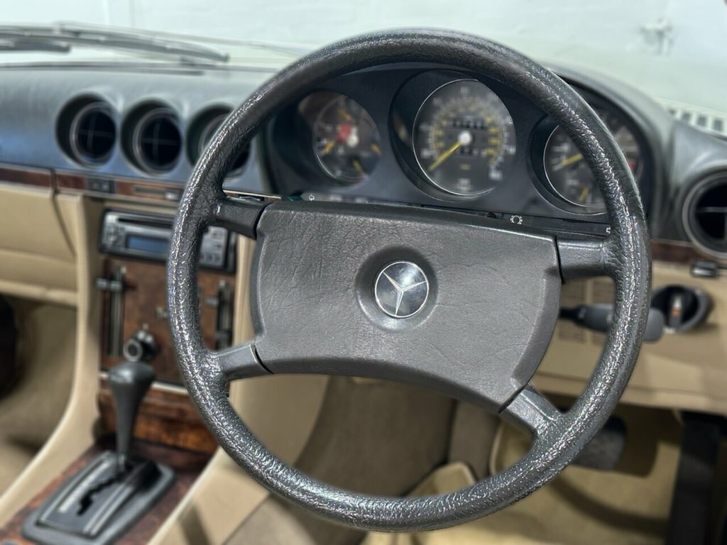 Mercedes-Benz SL Class 2.7L Null White #59