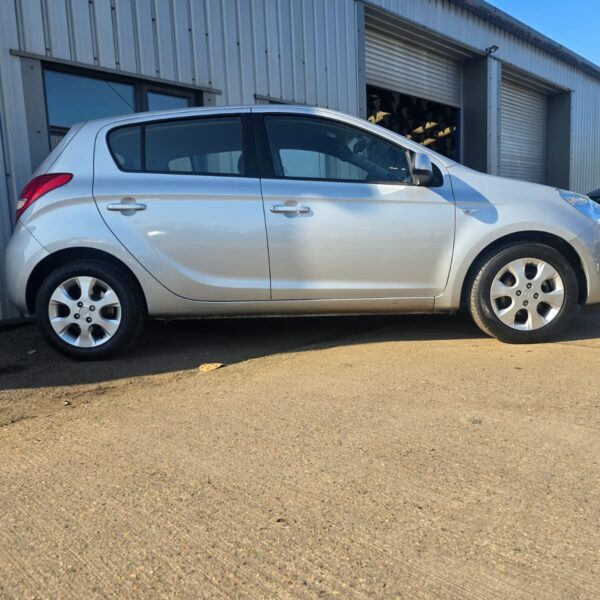 Hyundai I20 #5