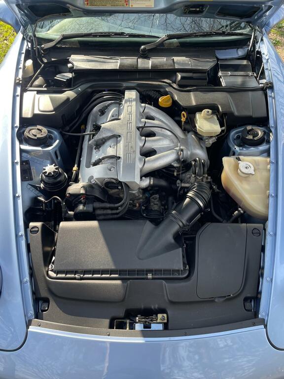 Porsche 968 3.0 Sport  #82