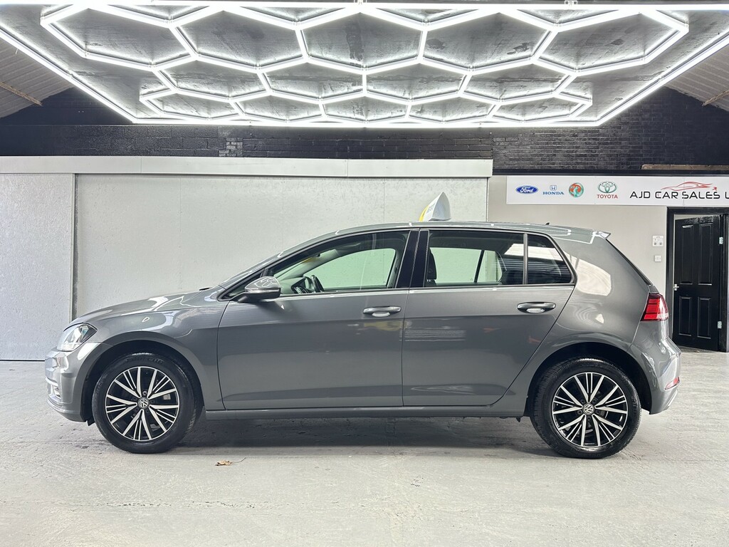 Volkswagen Golf Hatchback 1.6 Tdi Se Nav Apply For Finance On Our GM18ZYY Grey #2
