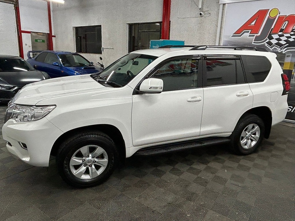 Toyota Land Cruiser D Active U777 Ulez SG72ZYU White #6
