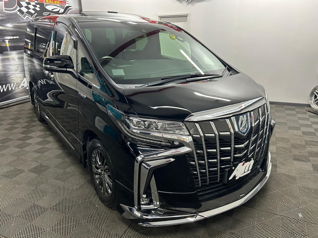 Toyota Alphard Hybrid S Executive Lounge U784 Black #3