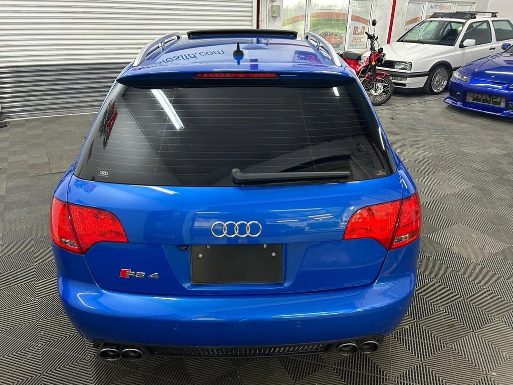 Audi RS4 Saloon Blue #11