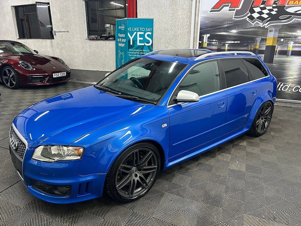 Audi RS4 Saloon Blue #7