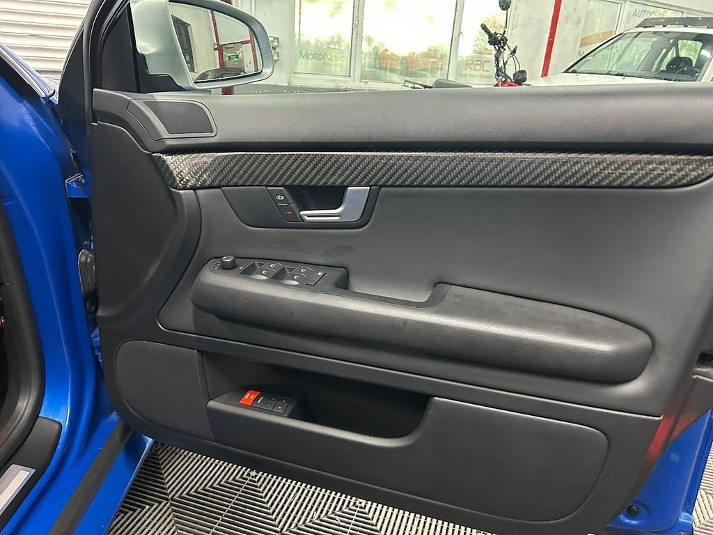 Audi RS4 Saloon Blue #24